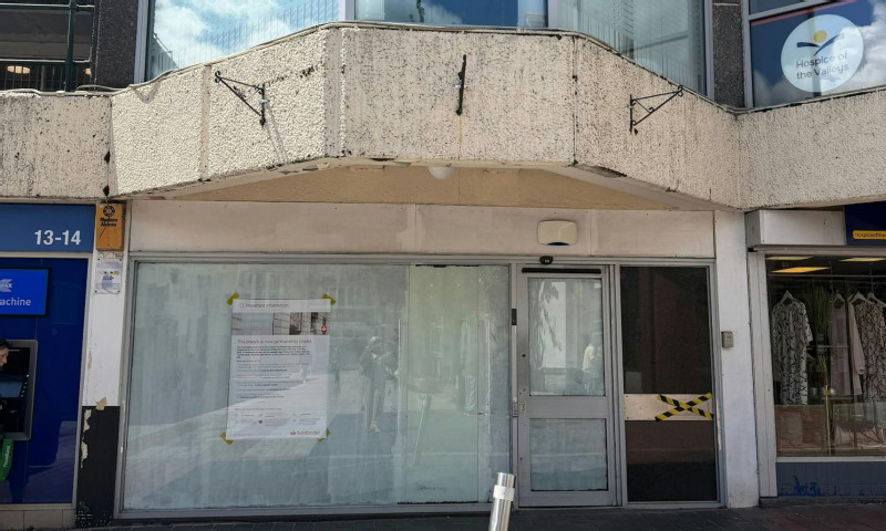 15 Market Square, Merthyr Tydfil
