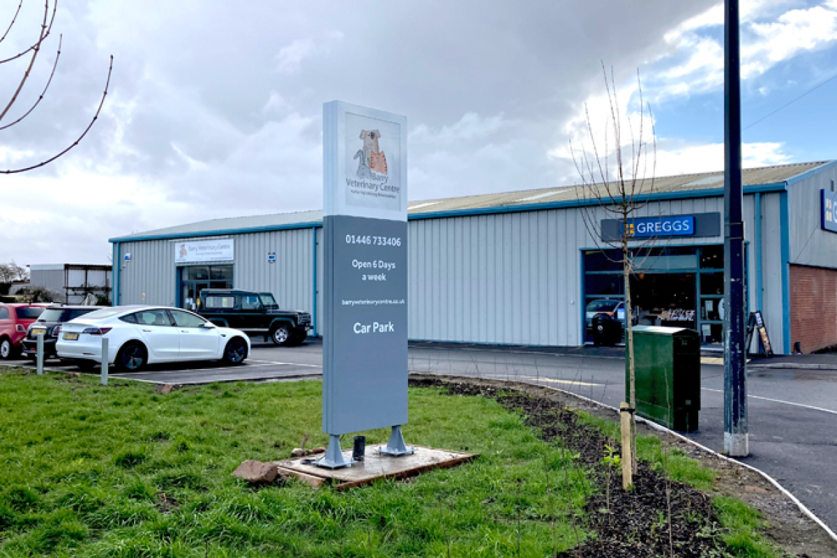 Briscombe Retail Park Barry acquired and leased by Cooke & Arkwright for VCD Asset Management to Greggs and CVS Veterinary Group